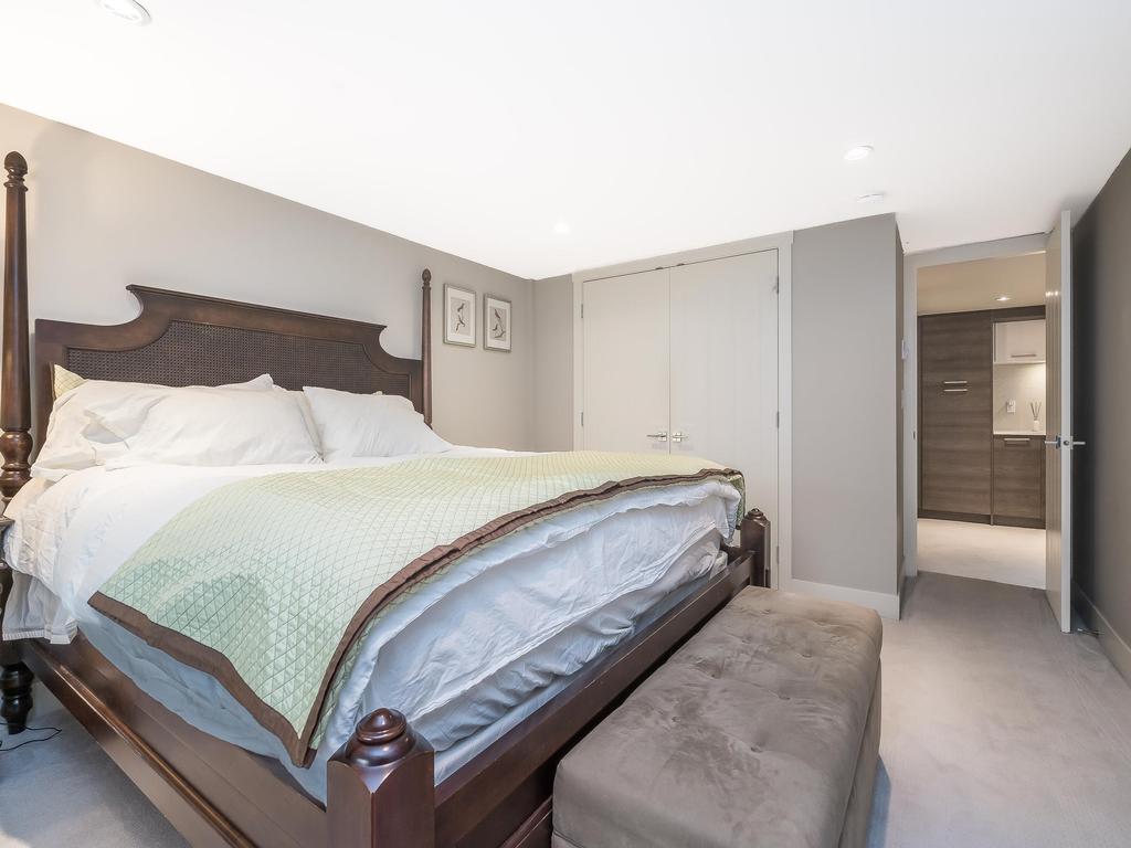 Listing Image for R3080492