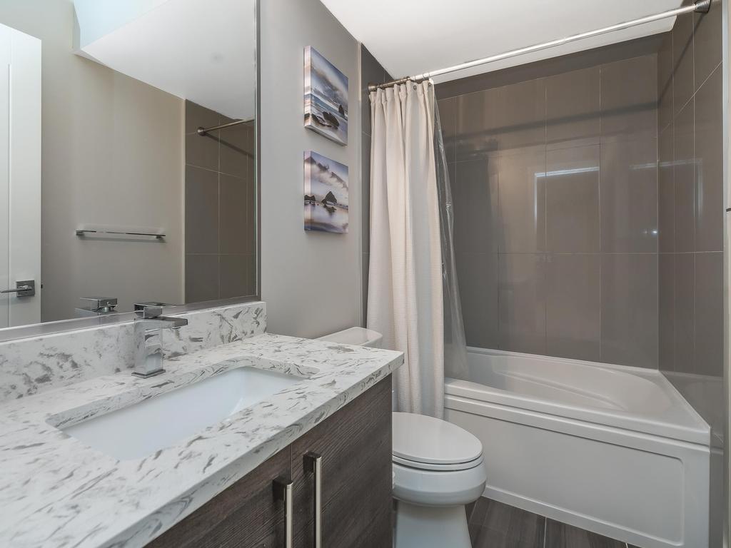 Listing Image for R3080492