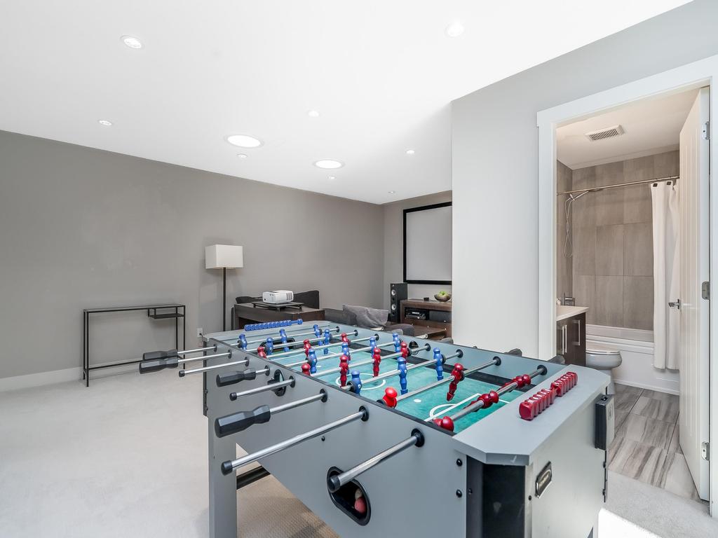 Listing Image for R3080492