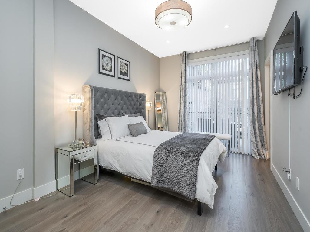 Listing Image for R3080492