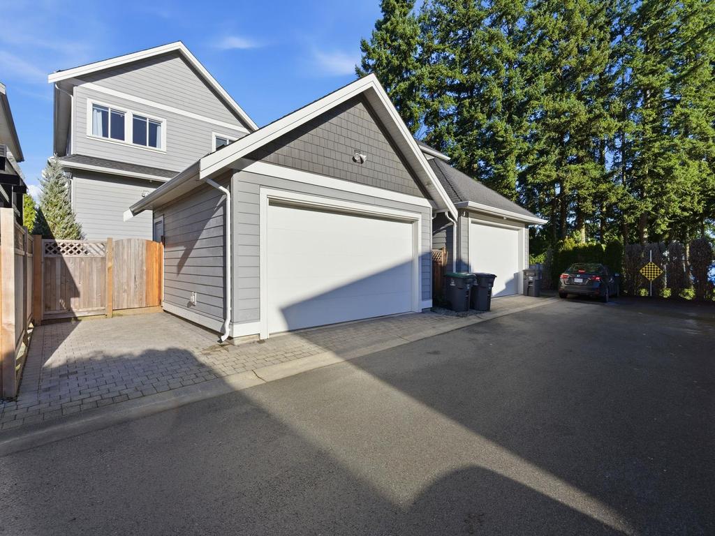 Listing Image for R3080493