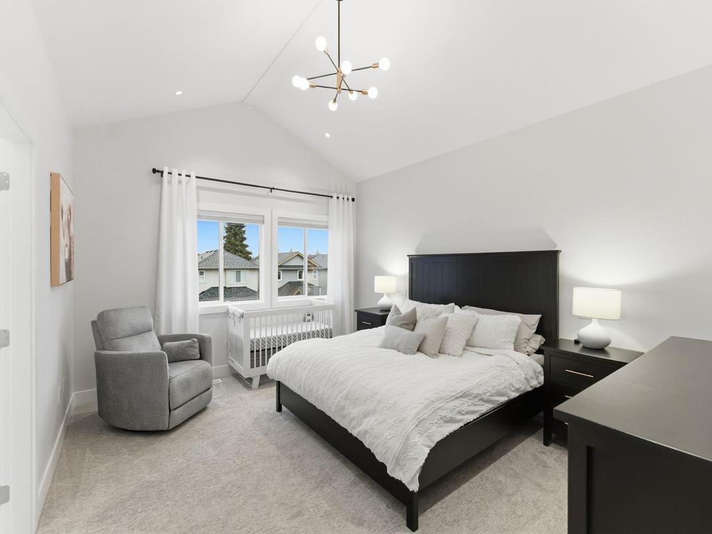 Listing Image for R3080493