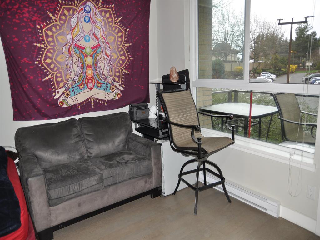 Listing Image for R3080496