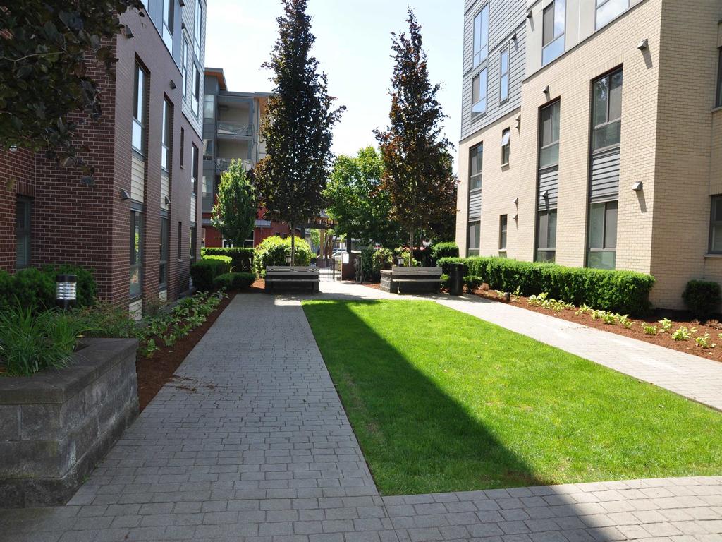 Listing Image for R3080496