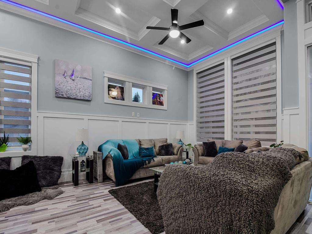 Listing Image for R3080498