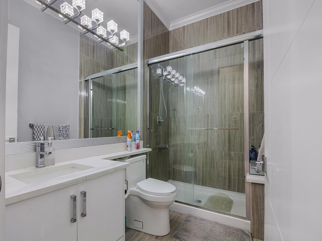 Listing Image for R3080498