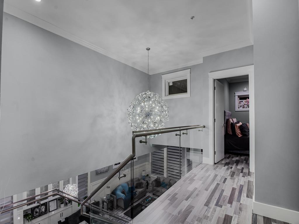 Listing Image for R3080498