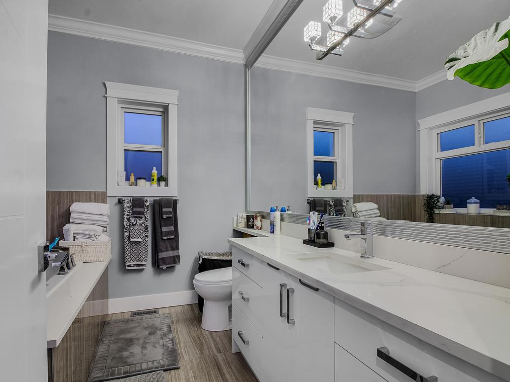 Listing Image for R3080498