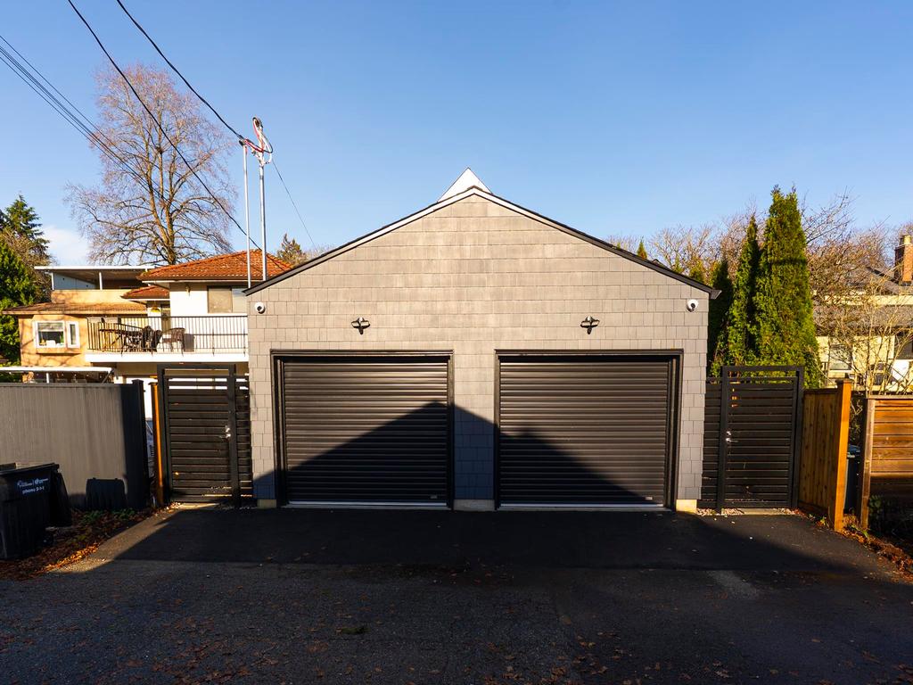 Listing Image for R3080500