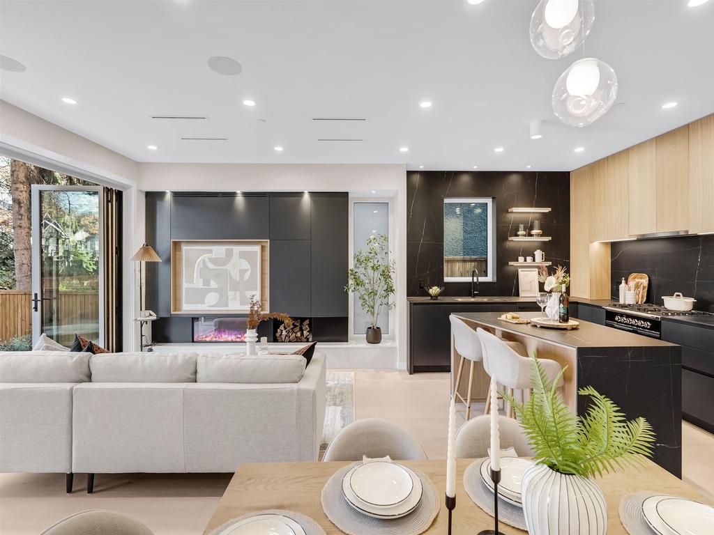 Listing Image for R3080501