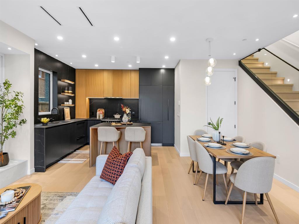 Listing Image for R3080501