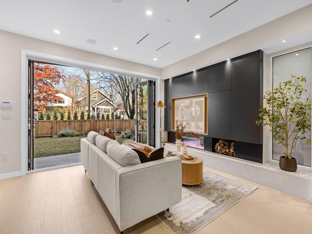 Listing Image for R3080501