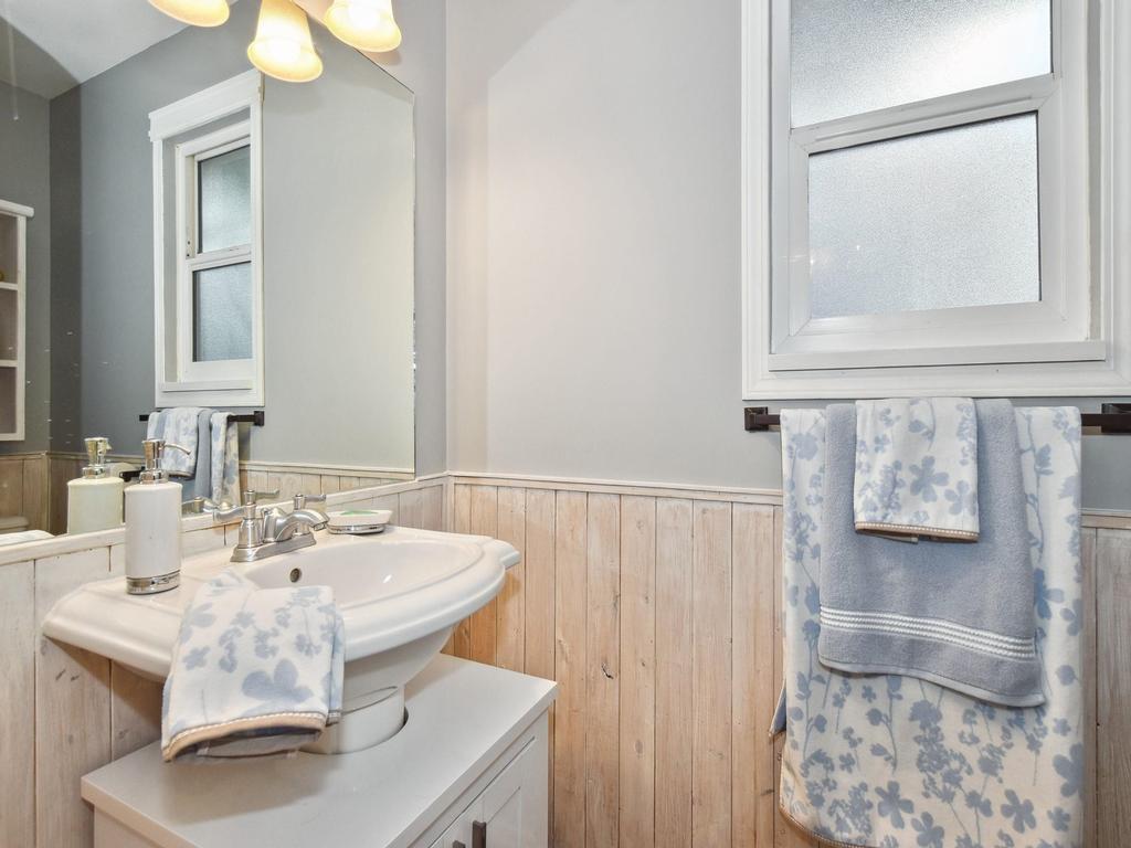 Listing Image for R3080503