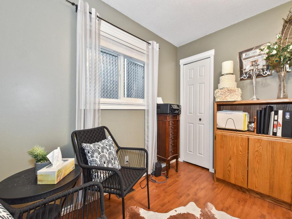 Listing Image for R3080503