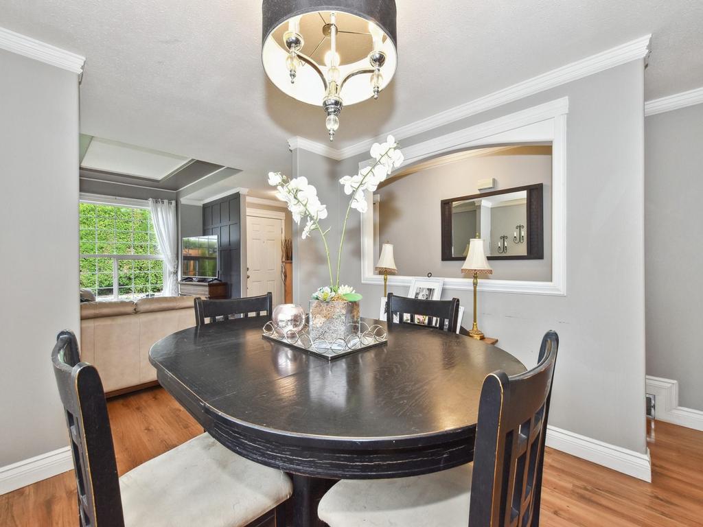 Listing Image for R3080503