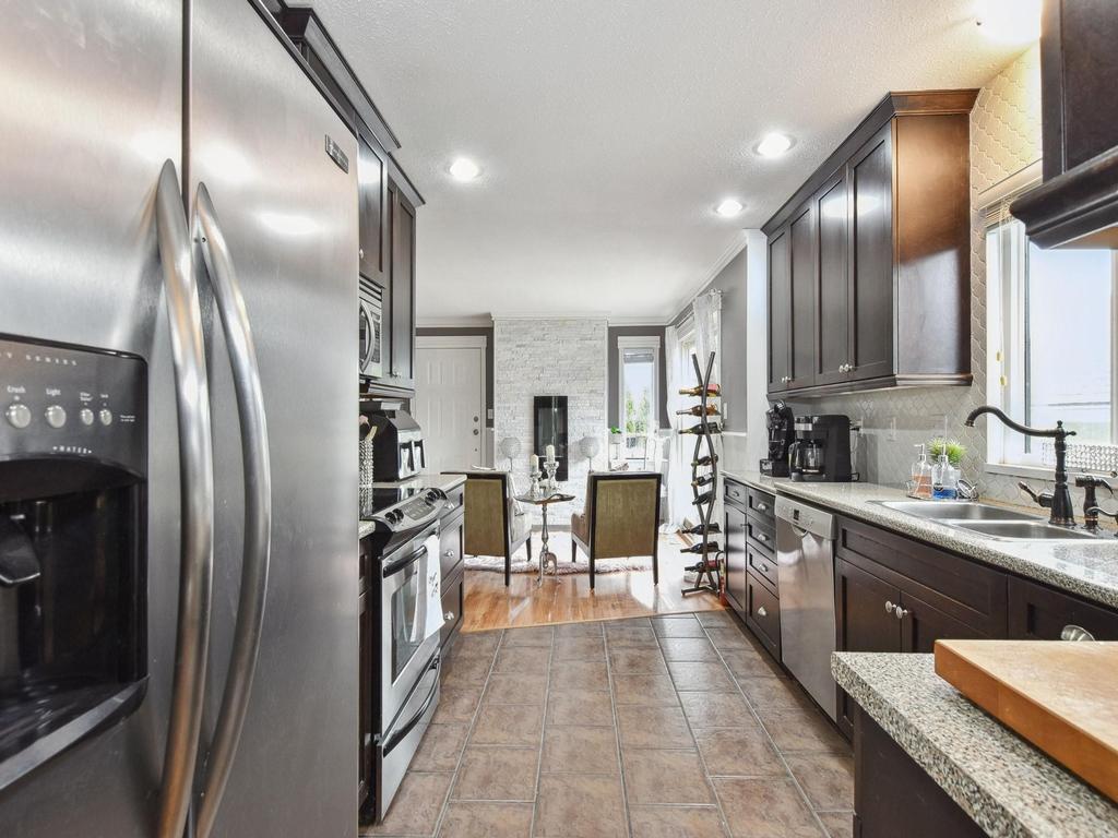 Listing Image for R3080503