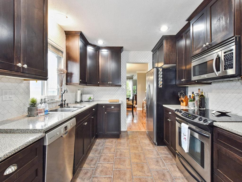 Listing Image for R3080503