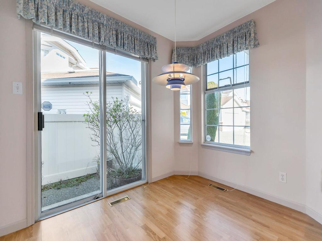 Listing Image for R3080505