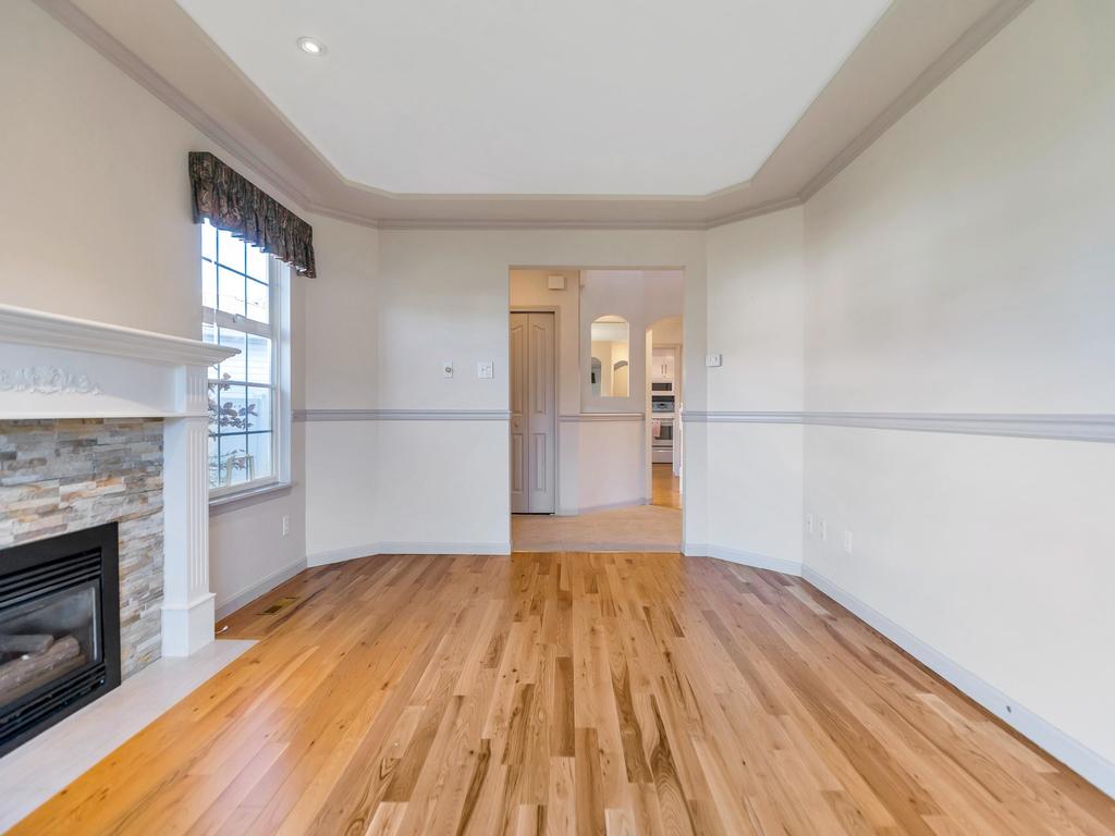 Listing Image for R3080505