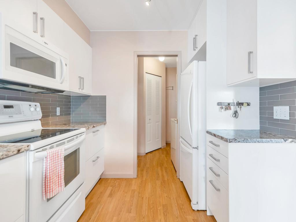 Listing Image for R3080505