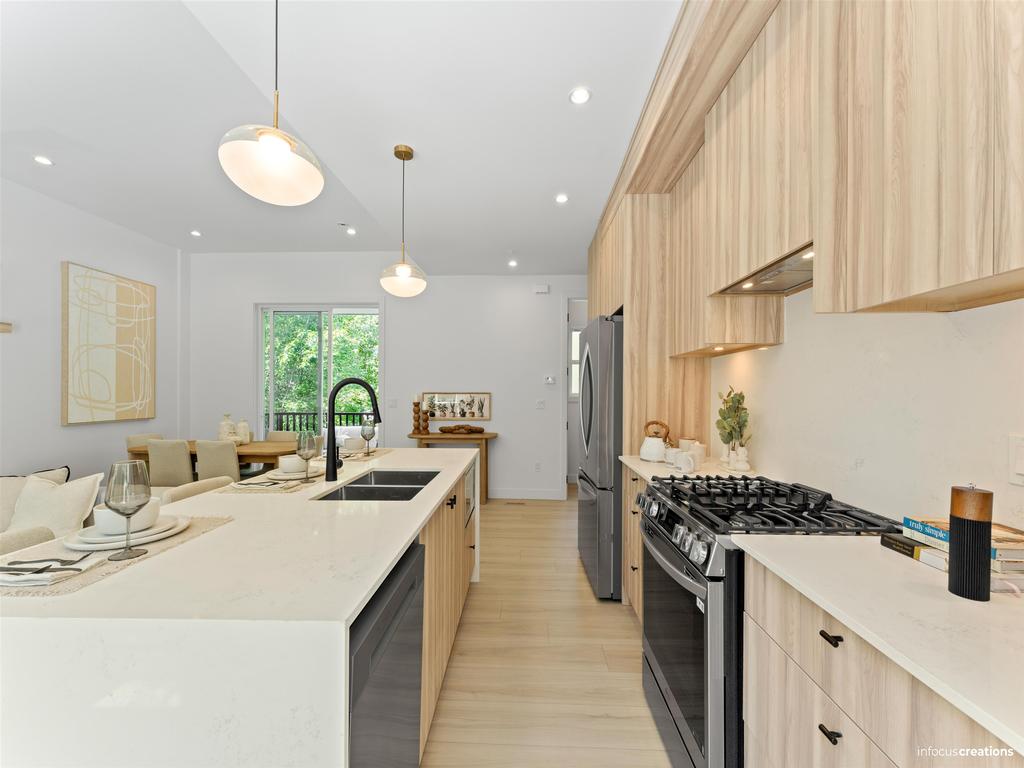 Listing Image for R3080510