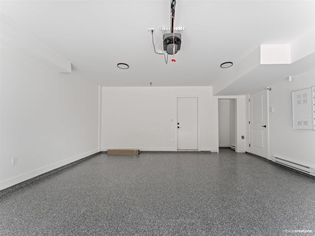 Listing Image for R3080510