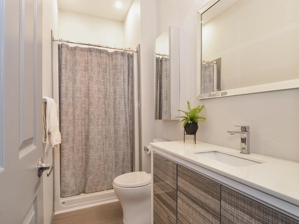 Listing Image for R3080512