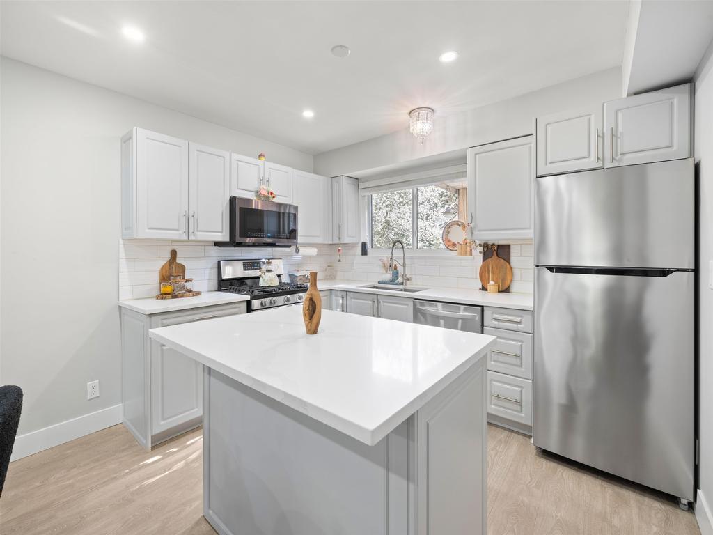 Listing Image for R3080515