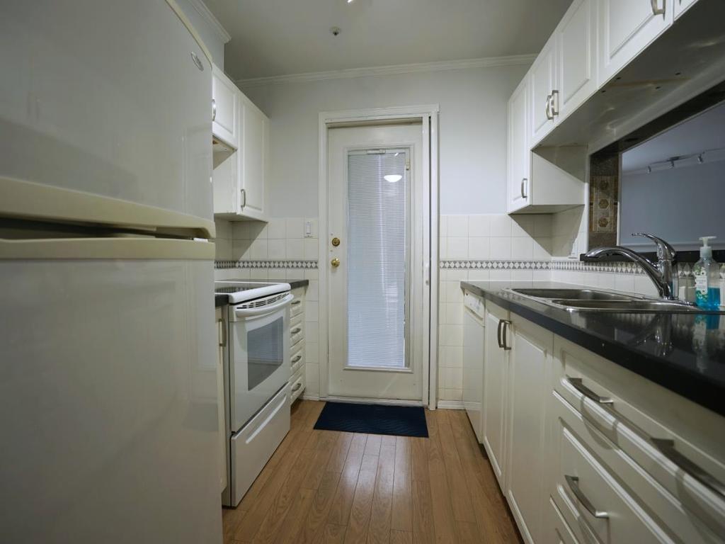 Listing Image for R3080524