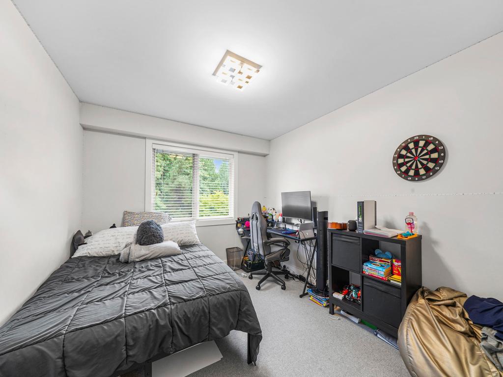 Listing Image for R3080556