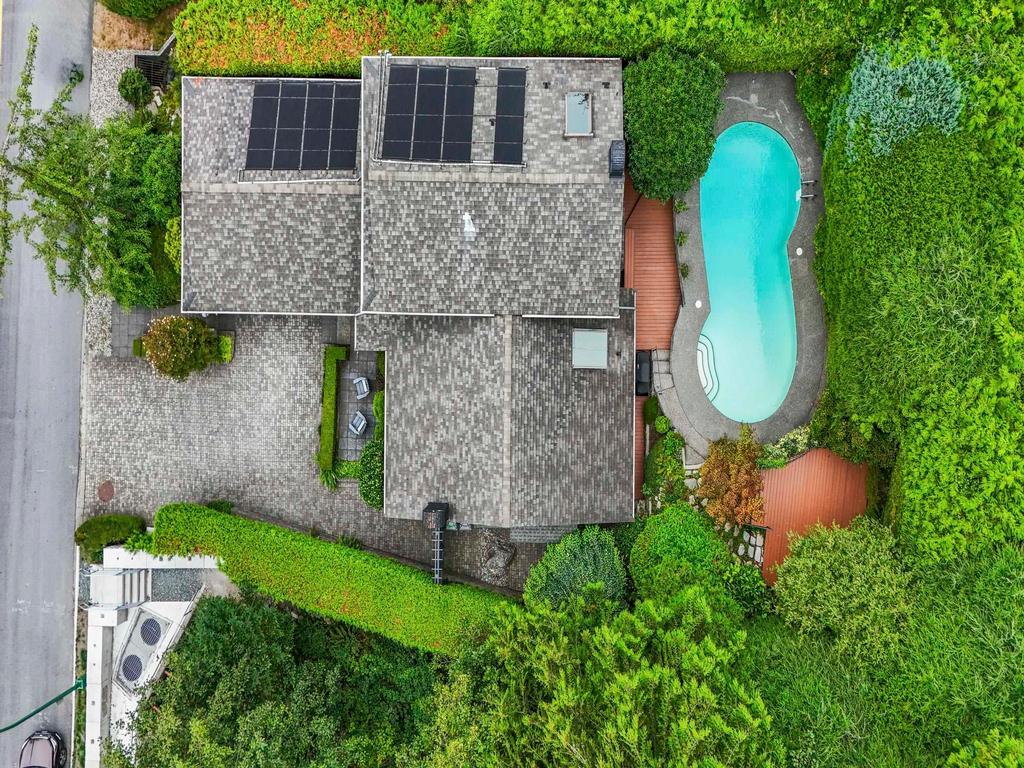 Listing Image for R3080556