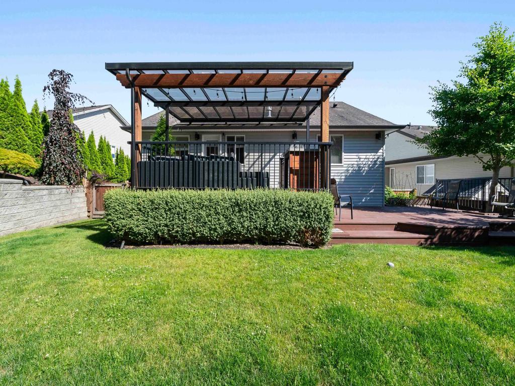 Listing Image for R3080557