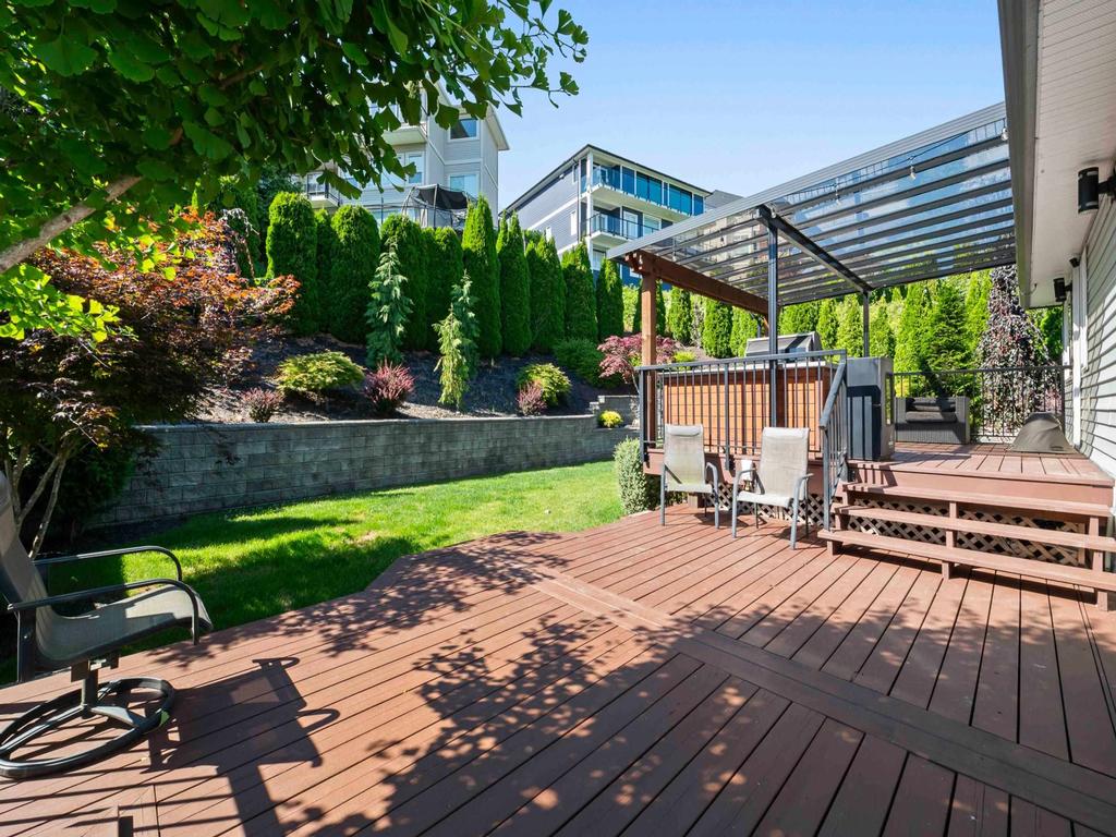 Listing Image for R3080557