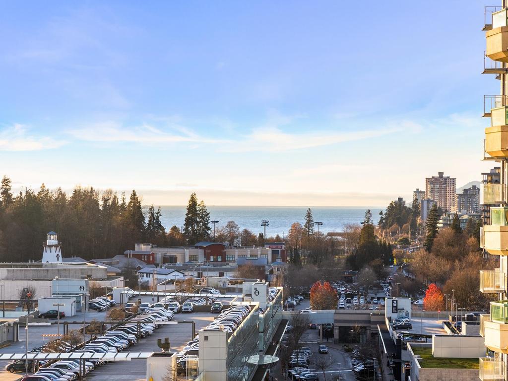 Listing Image for R3080563