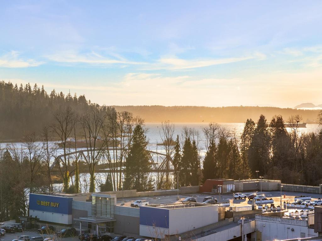 Listing Image for R3080563