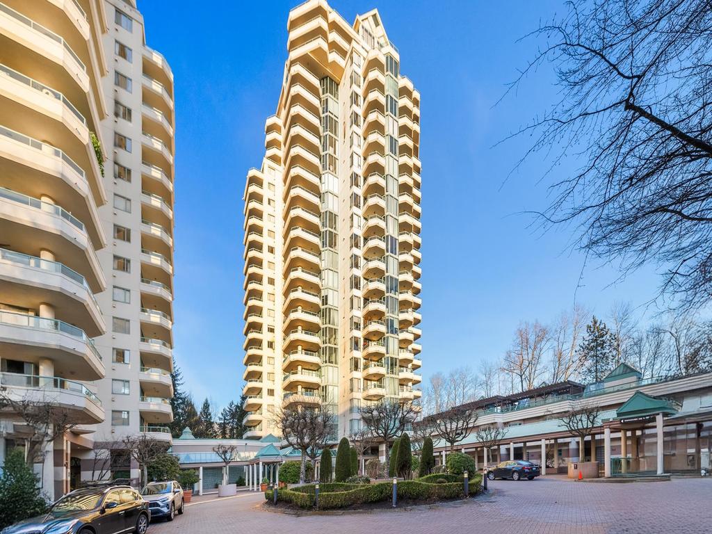 Listing Image for R3080563