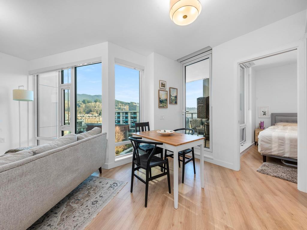 Listing Image for R3080568