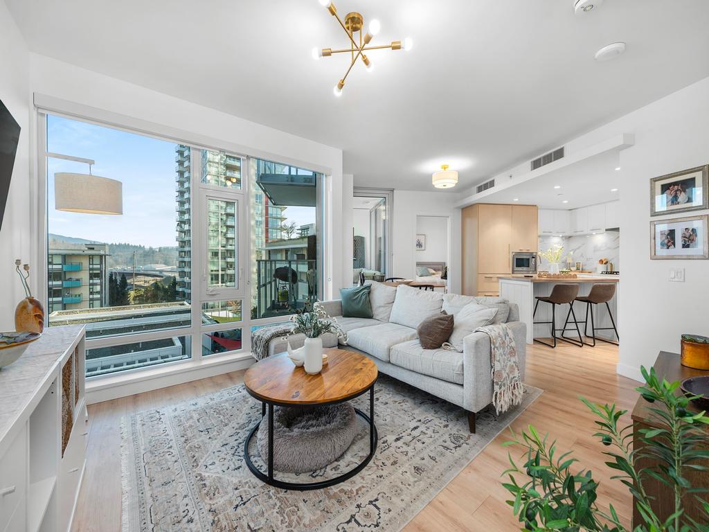 Listing Image for R3080568