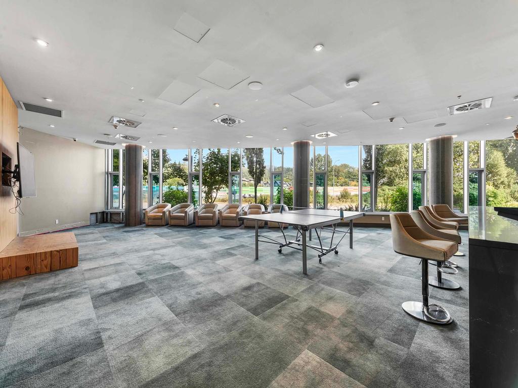 Listing Image for R3080568