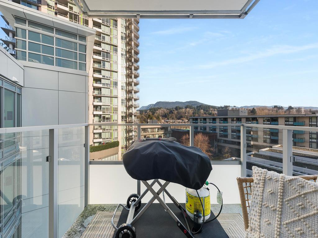 Listing Image for R3080568