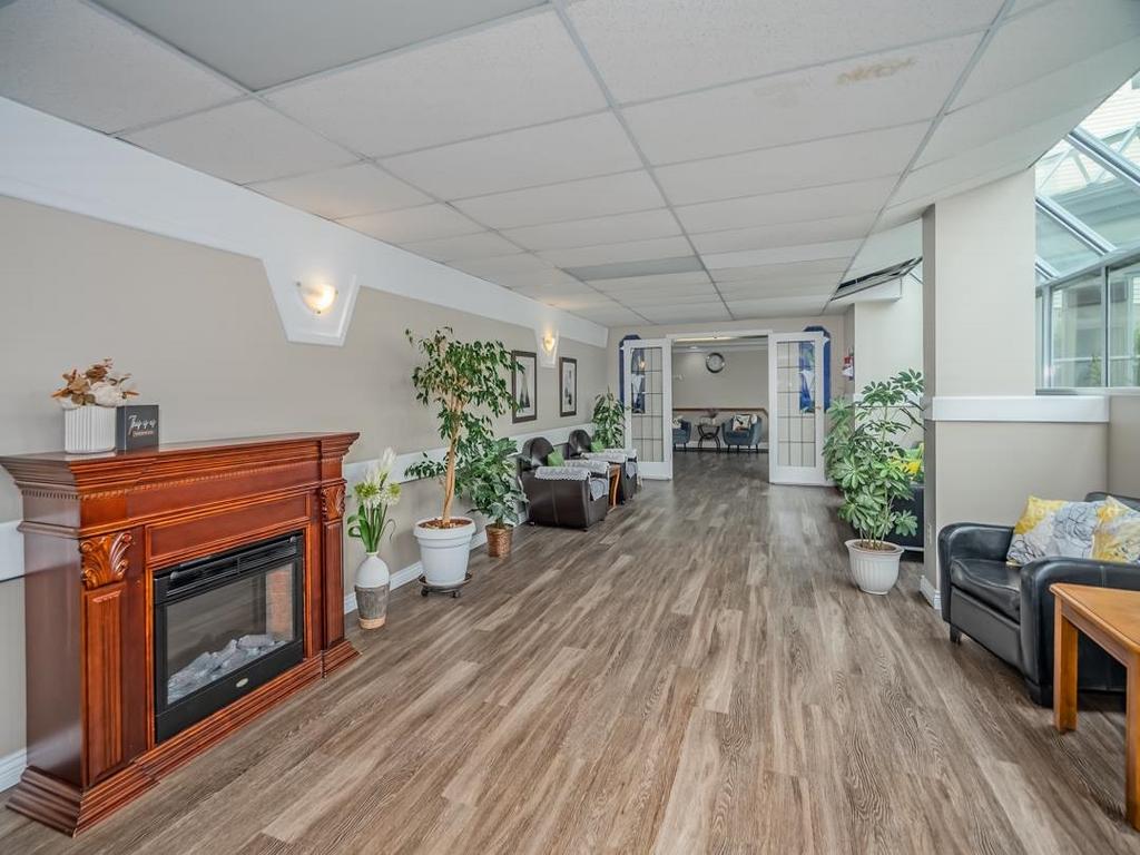 Listing Image for R3080571