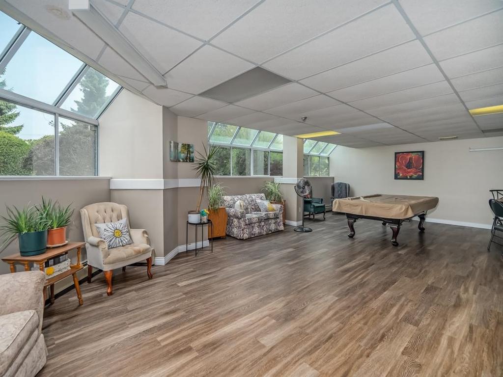 Listing Image for R3080571