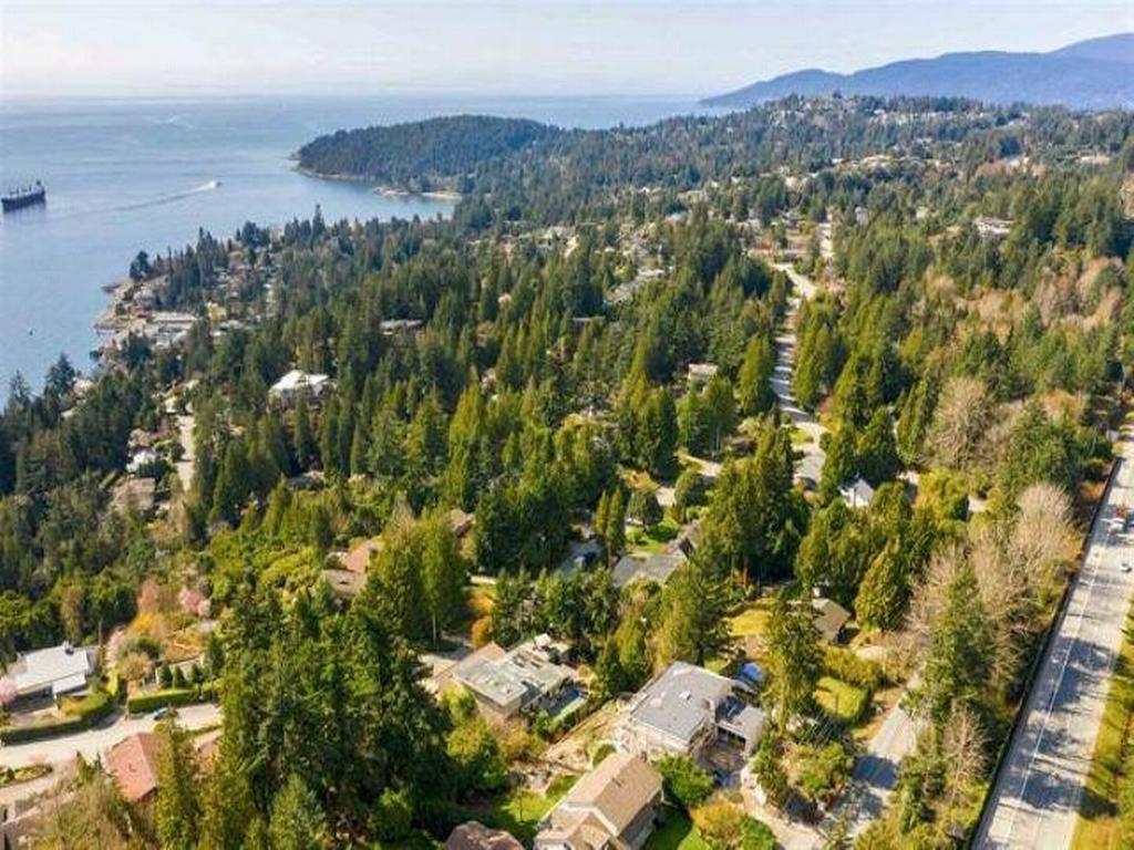 Listing Image for R3080574