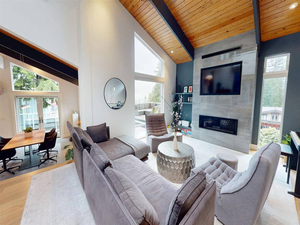 Listing Image for R3080581