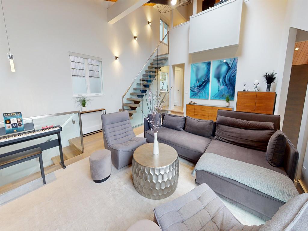 Listing Image for R3080581