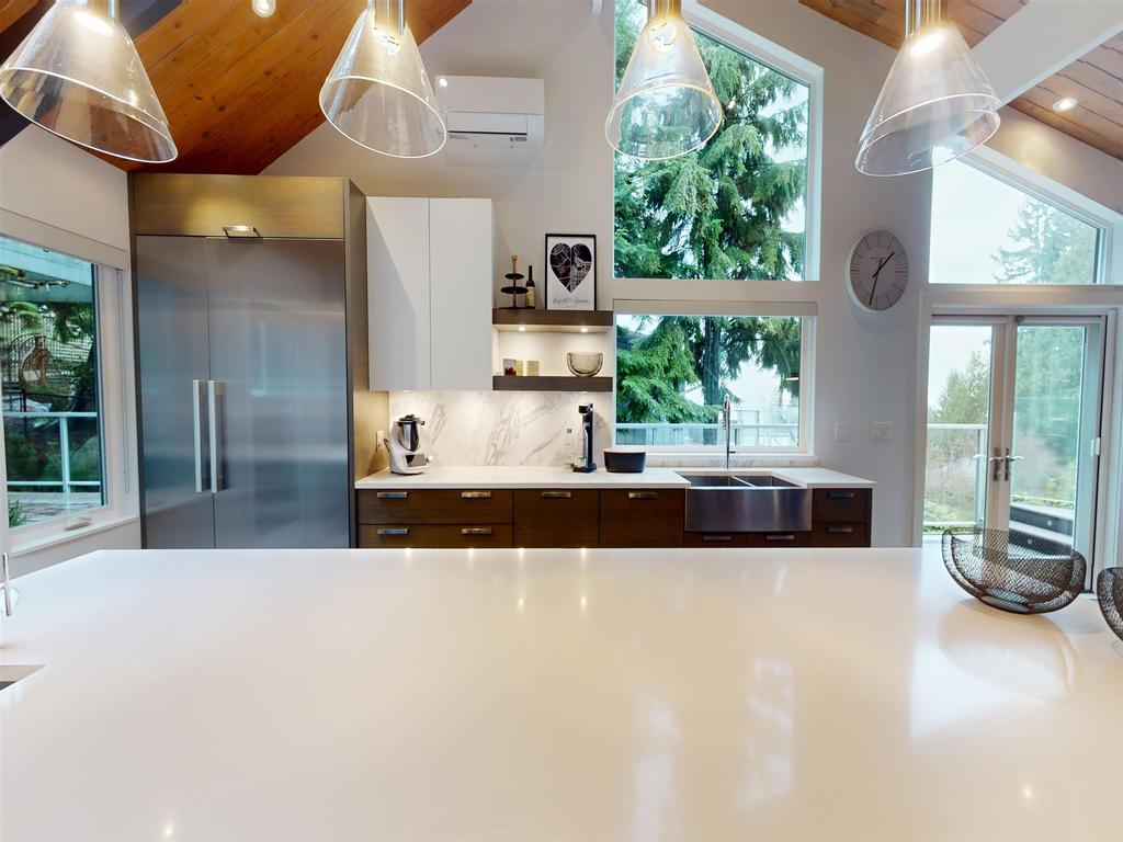 Listing Image for R3080581