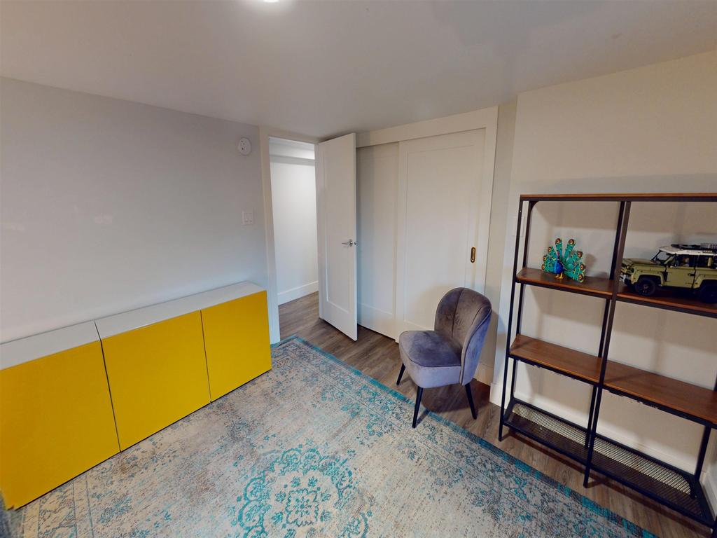 Listing Image for R3080581