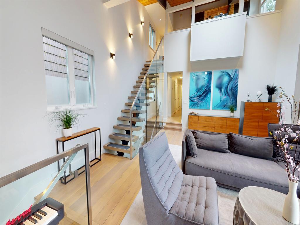 Listing Image for R3080581