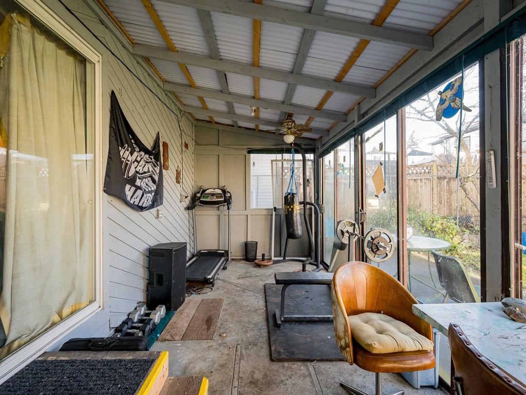 Listing Image for R3080588