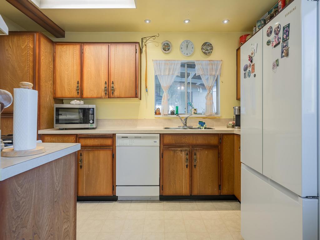 Listing Image for R3080588